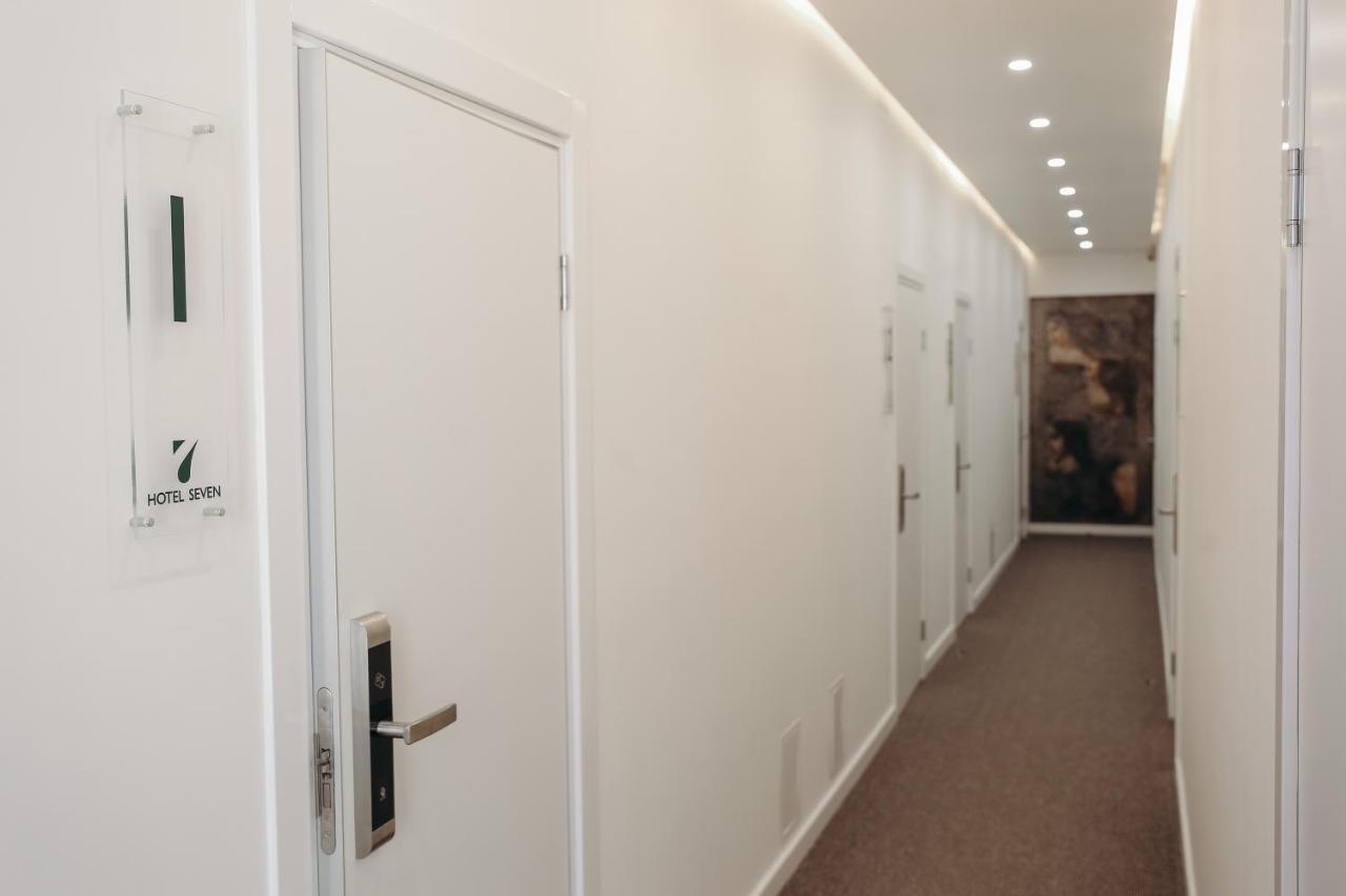 7 Boutique Hotel Ustʼ-Kamenogorsk Exteriör bild